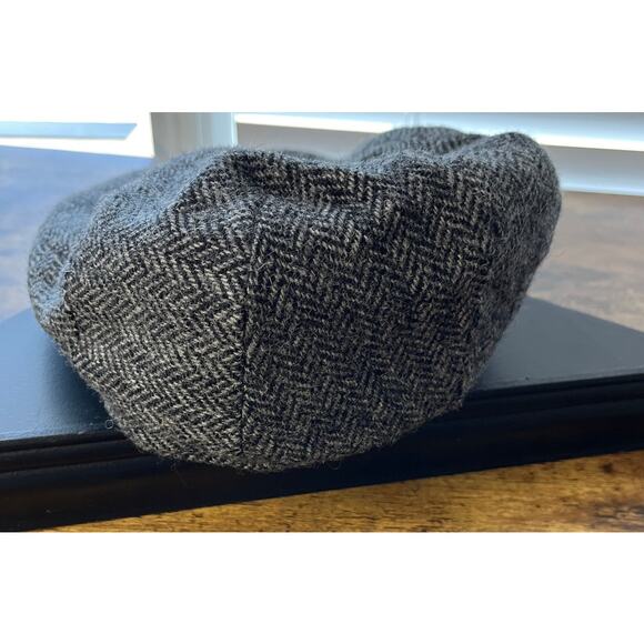 Charles Tyrwhitt 100% Pure Wool Gray Handwoven Newsboys Cap - Picture 7 of 7